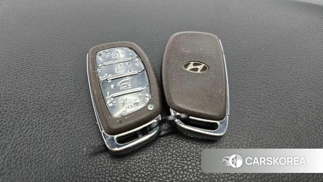 Hyundai All New Tucson id 4356843 из Кореи 10