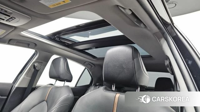 Toyota Camry (XV70) id 4411424 из Кореи 10