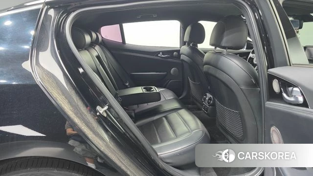 Kia Stinger id 4770695 из Кореи 10
