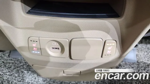 Kia The New Carnival id 2471174 из Кореи 10