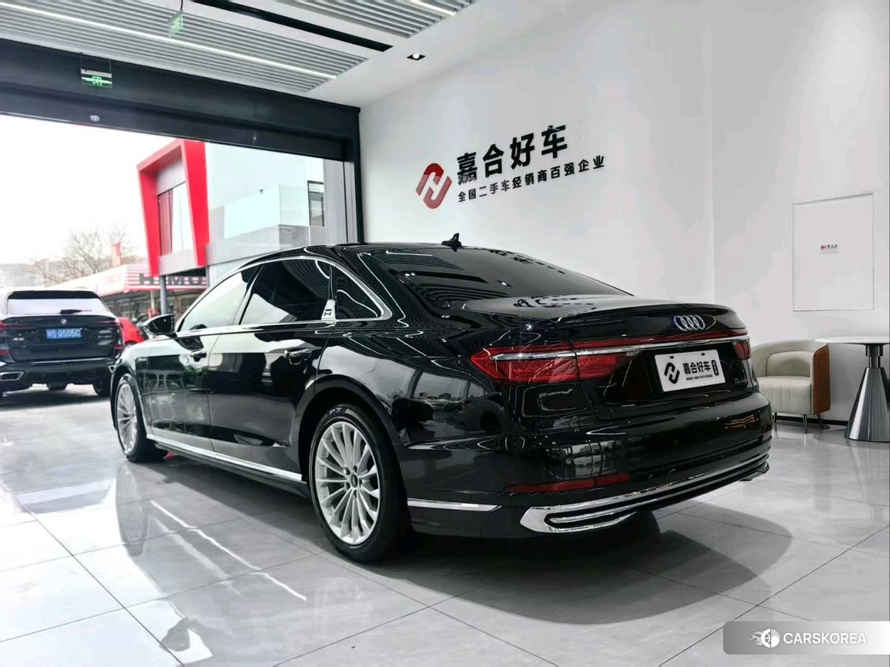 Audi A8 id 4498761 из Китая 10