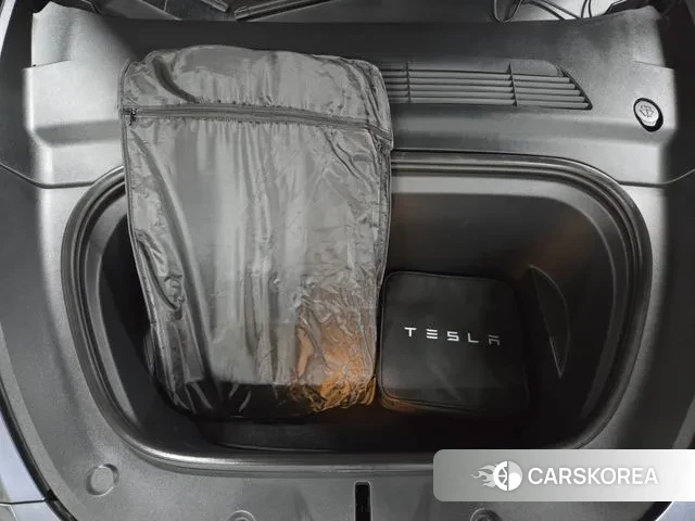 Tesla Model Y id 3477018 из Кореи 10