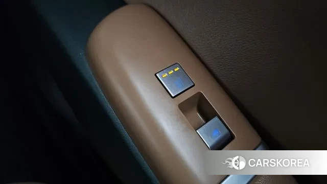 Hyundai Grandeur (GN7) id 3487068 из Кореи 10