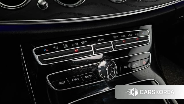 Mercedes-Benz E-Class W213 id 4633273 из Кореи 10