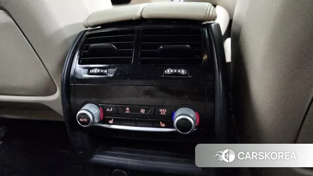 BMW 5 Series (G30) id 3345464 из Кореи 10