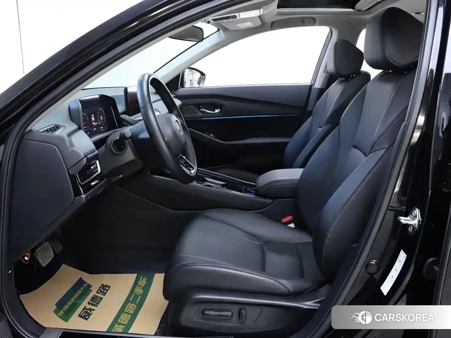 Honda Inspire id 4644540 из Китая 10