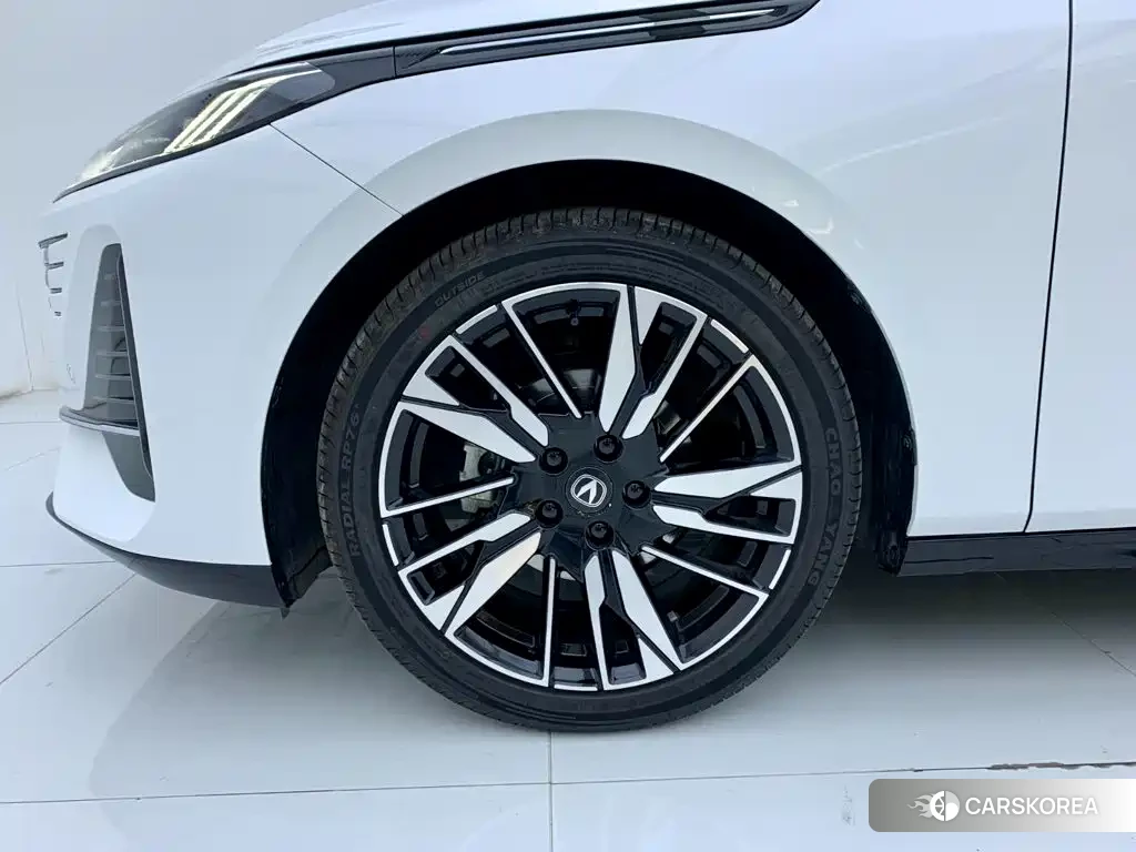 Chang'an Yidong id 4628418 из Китая 10