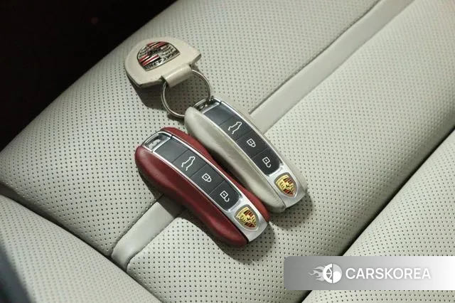 Porsche Cayenne (PO536) id 3508113 из Кореи 10