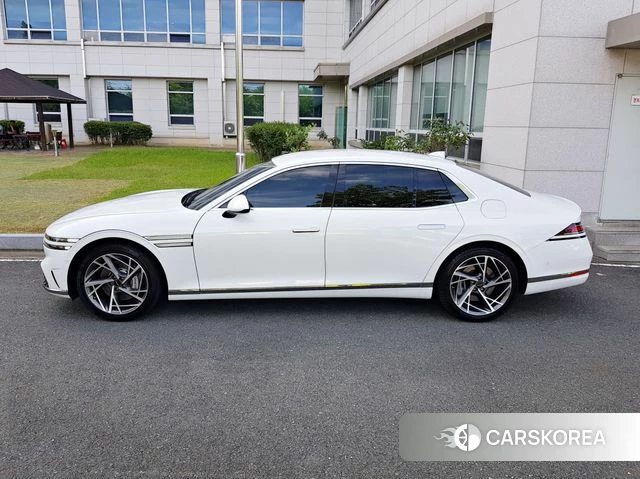 Genesis G90 (RS4) id 4500310 из Кореи 10
