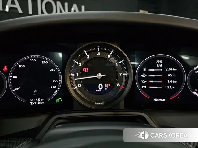 Porsche 911(992) id 3753078 из Кореи 10