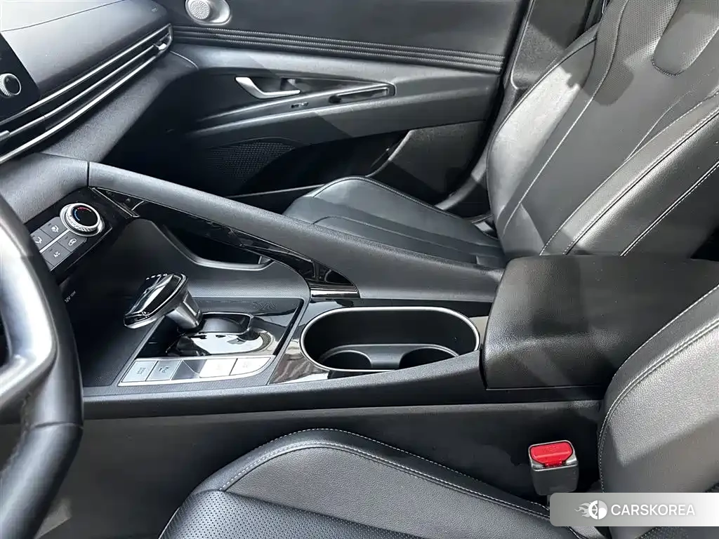 Hyundai Elantra id 4547351 из Китая 10