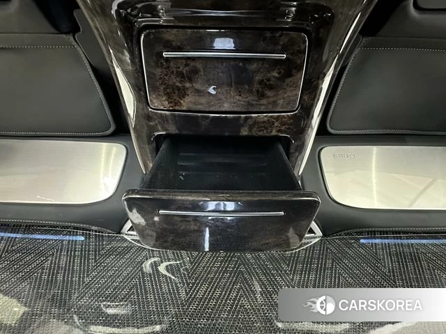 Mercedes-Benz V-class id 4290943 из Китая 10