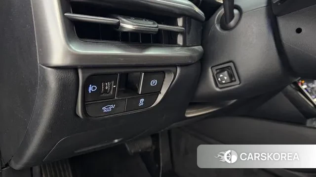 Hyundai Grandeur (GN7) id 3599738 из Кореи 10