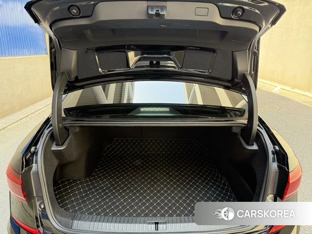 Volkswagen Passat id 4273630 из Китая 10