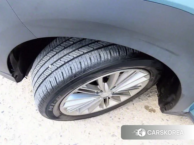 Hyundai Kona id 3008690 из Кореи 10