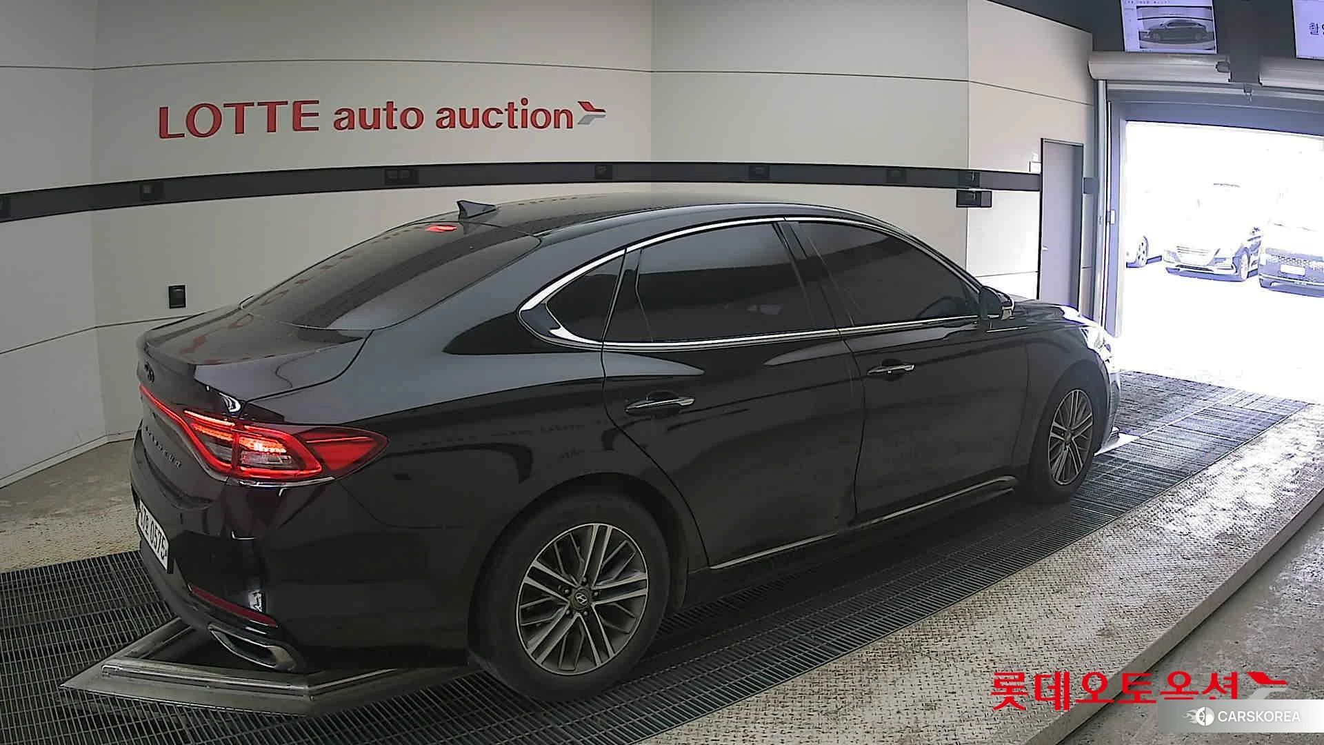 Hyundai Grandeur id 4289369 из Кореи 10