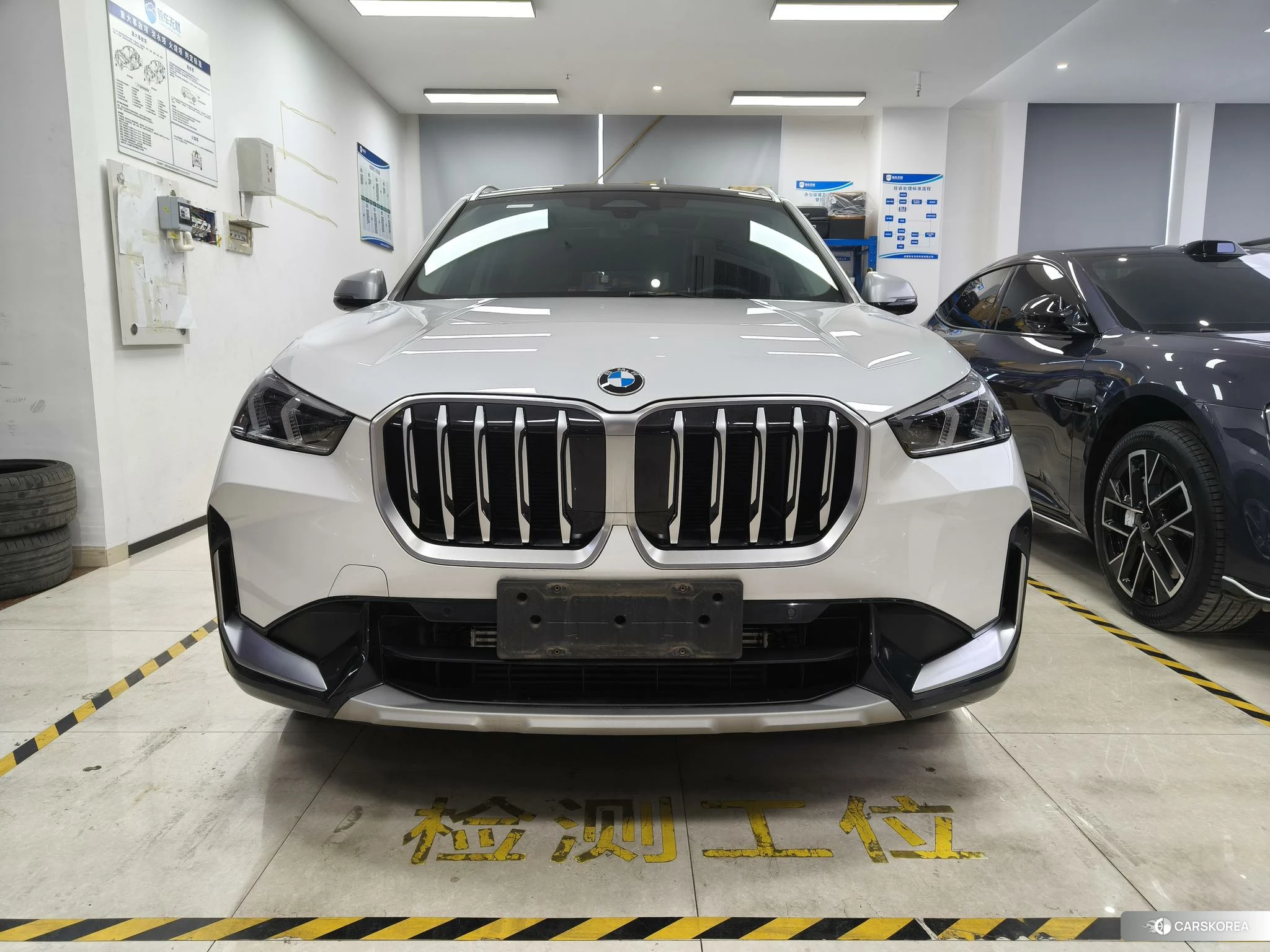 BMW X1 id 4479505 из Китая 10