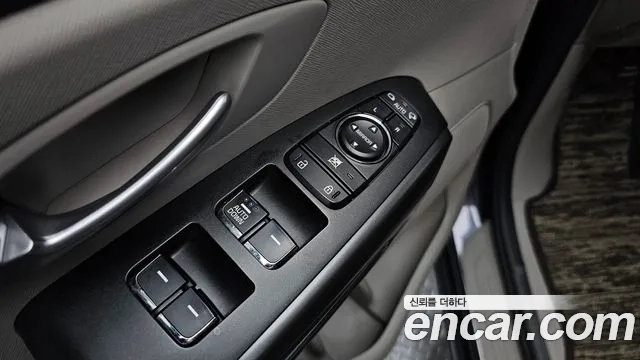 Kia The New Carnival id 2937072 из Кореи 10