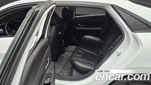 Hyundai Avante (CN7) id 2906944 из Кореи 10