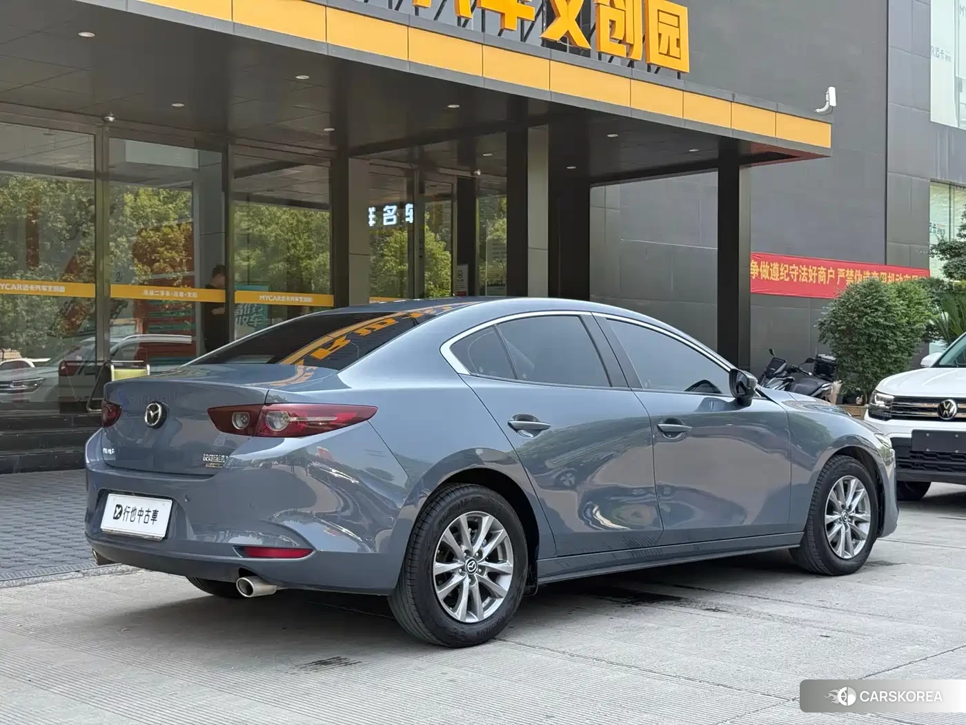 Mazda 3 id 4538898 из Китая 10
