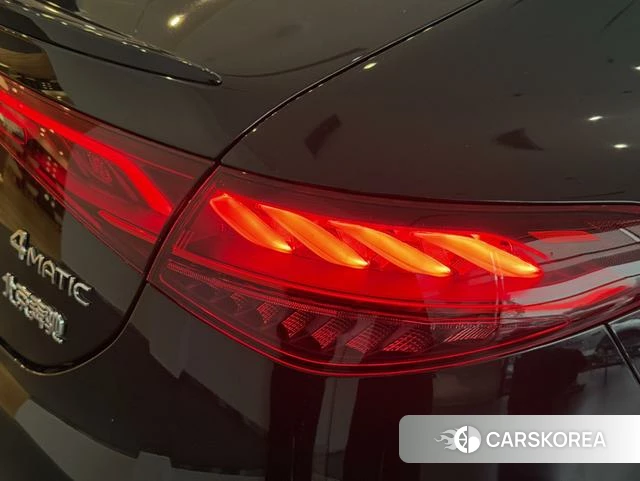 Mercedes-Benz EQE id 4275379 из Китая 10