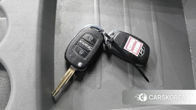 Hyundai The New Grand Starex id 4303932 из Кореи 10
