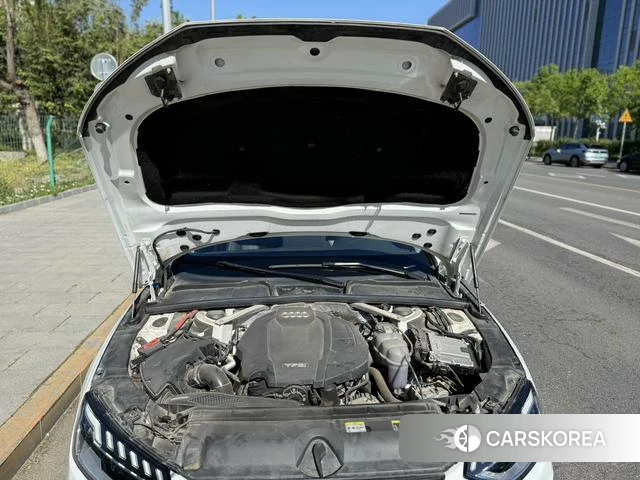 Audi A4L id 4275776 из Китая 10
