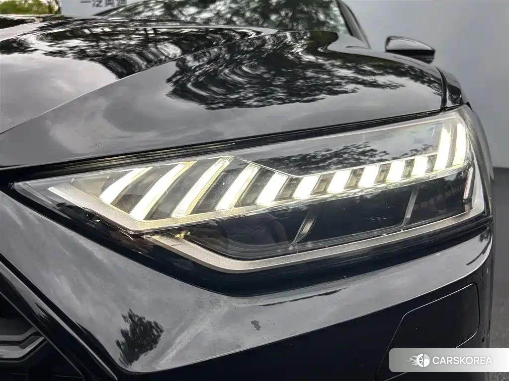 Audi A7 id 4685926 из Китая 10