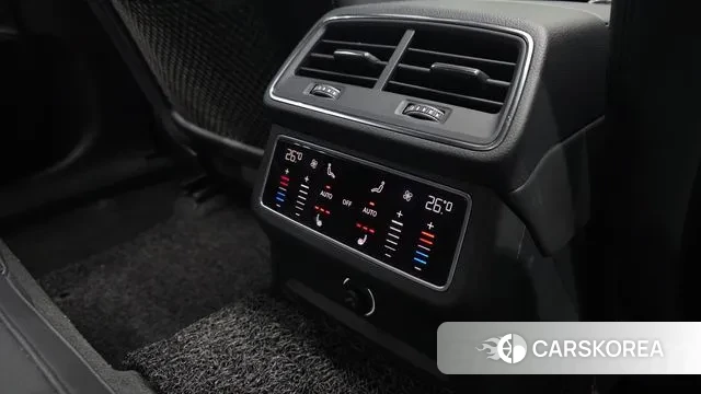 Audi A6 (C8) id 3788754 из Кореи 10