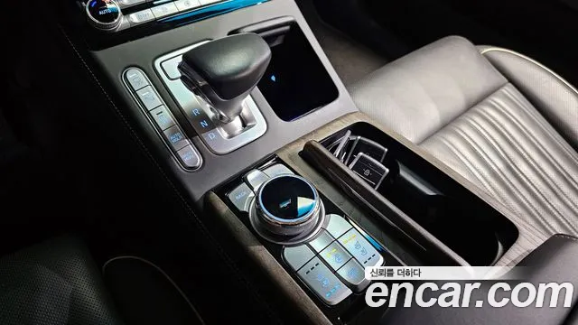 Genesis G90 id 2593095 из Кореи 10