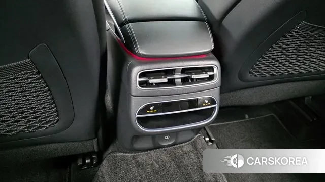 Genesis GV70 id 3679660 из Кореи 10