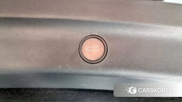 Tesla Model Y id 2940136 из Кореи 10