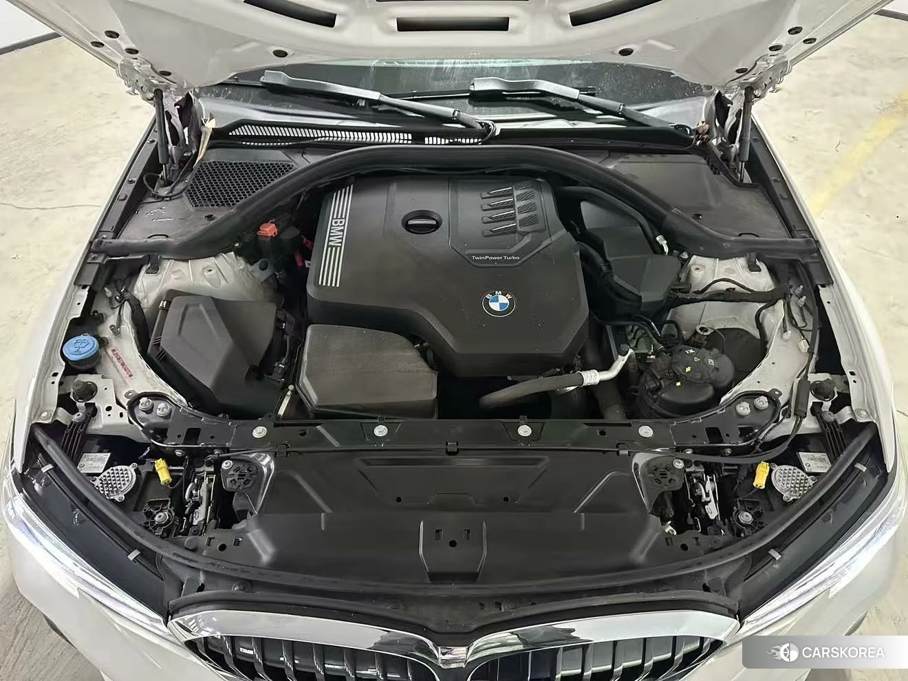 BMW 3 series id 4467886 из Китая 10