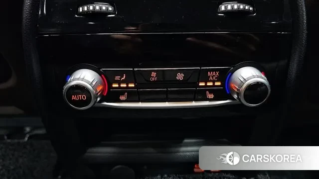 BMW 5 Series (G30) id 3428609 из Кореи 10