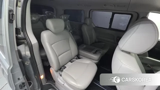 Hyundai The New Grand Starex id 3344699 из Кореи 10