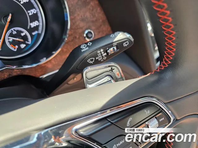 Bentley Bentayga id 2673361 из Кореи 10