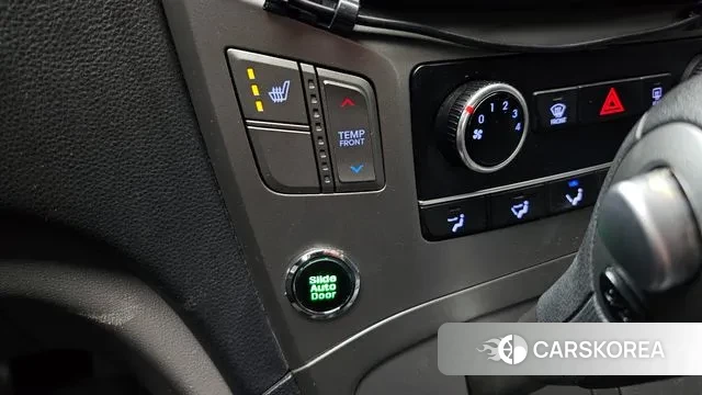 Hyundai The New Grand Starex id 3736888 из Кореи 10