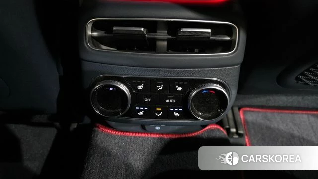 Genesis GV70 id 3859652 из Кореи 10