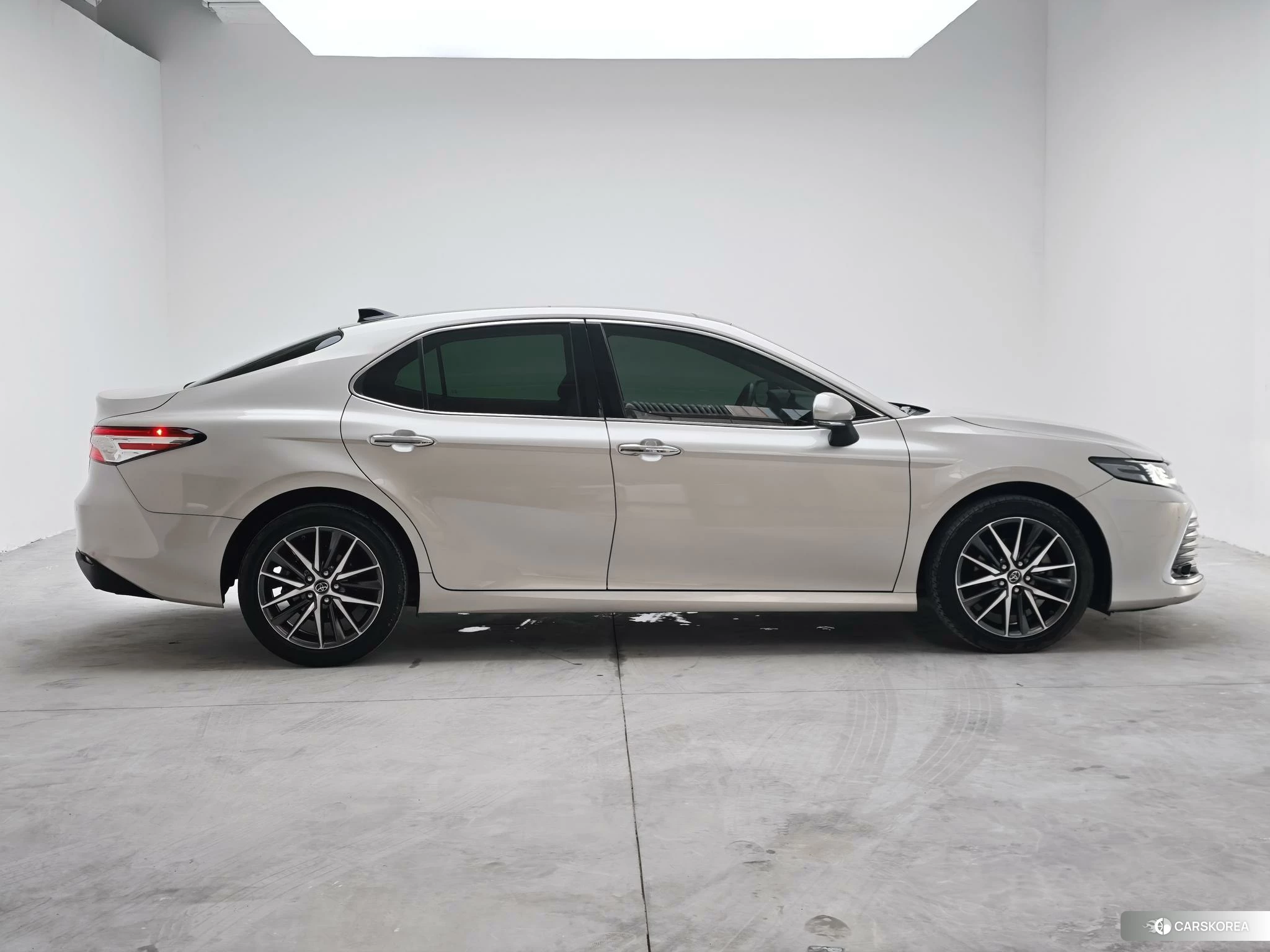 Toyota Camry id 4510782 из Китая 10