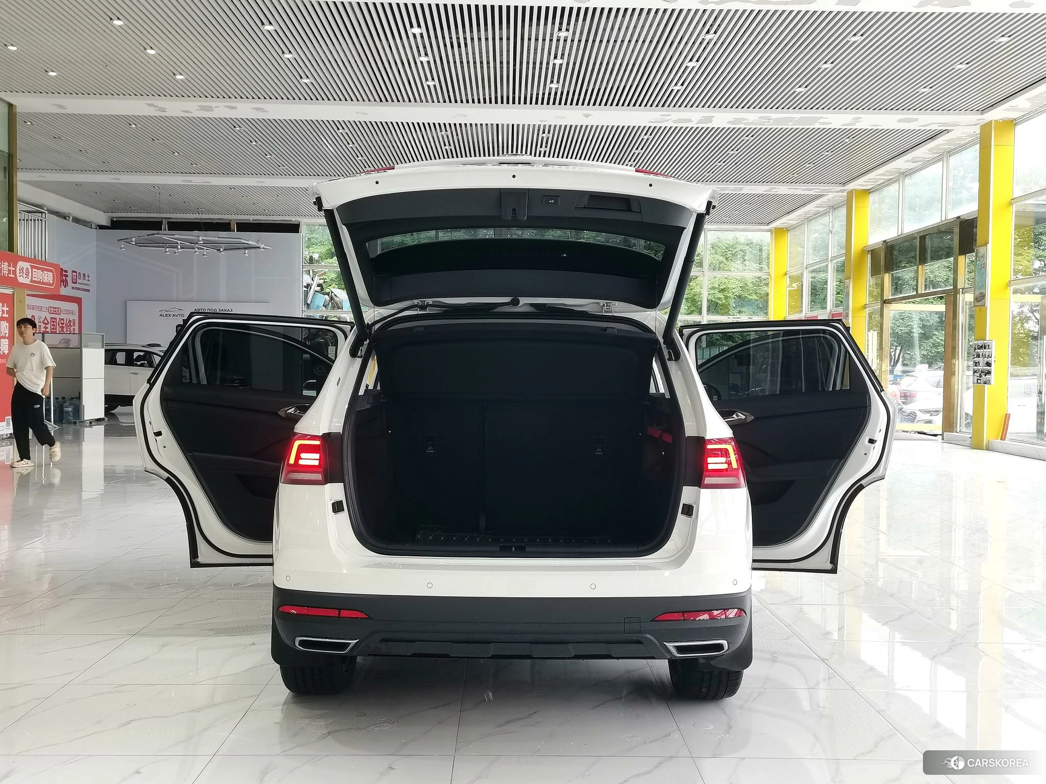 Volkswagen Tuyue id 4492899 из Китая 10