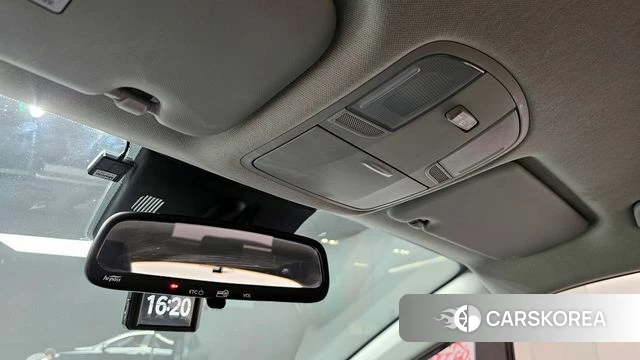 Kia Stonic id 3880291 из Кореи 10