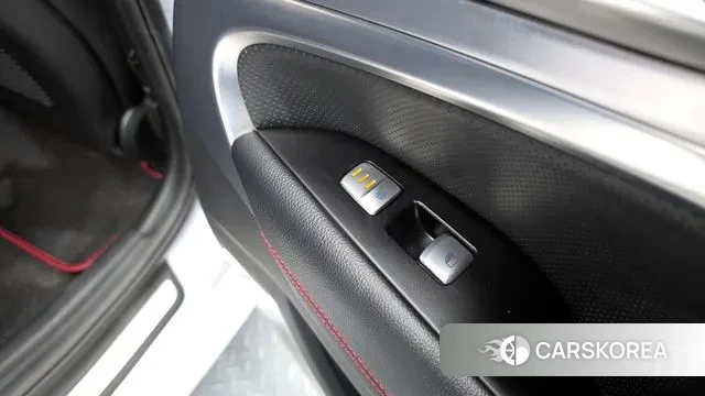 Genesis G70 id 3672811 из Кореи 10