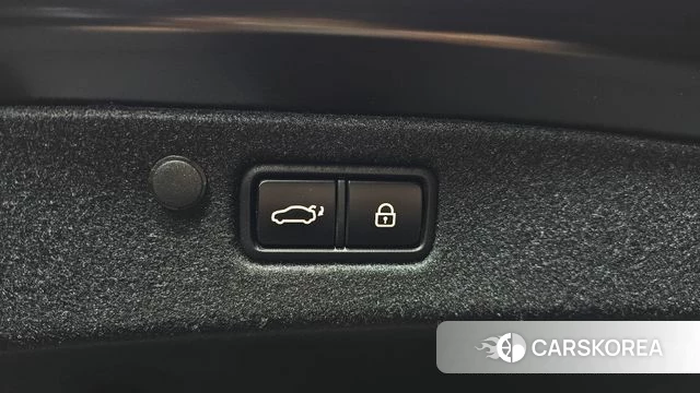 Hyundai The New Grandeur IG Hybrid id 4355143 из Кореи 10