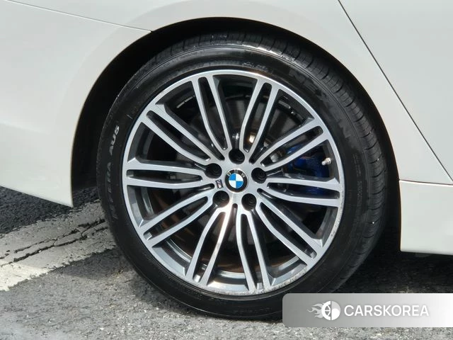 BMW 5 Series (G30) id 4637343 из Кореи 10