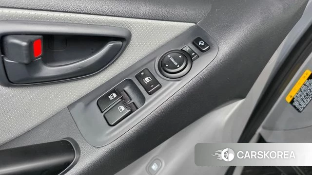 Hyundai The New Grand Starex id 4573831 из Кореи 10