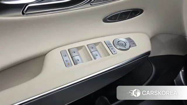 Genesis GV70 id 3361730 из Кореи 10