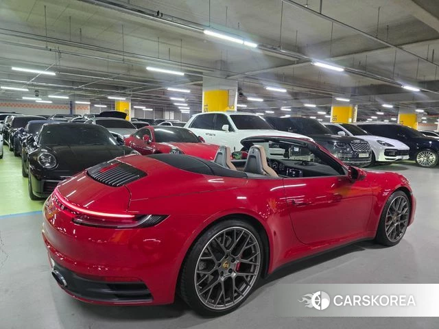 Porsche 911(992) id 4453375 из Кореи 10