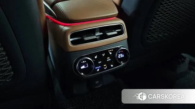 Genesis GV70 id 3654266 из Кореи 10