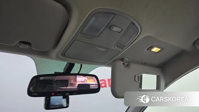 Kia Stonic id 3161832 из Кореи 10