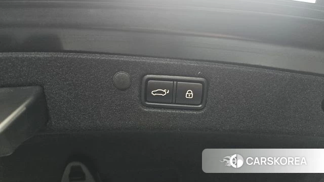 Hyundai The New Grandeur IG Hybrid id 4195235 из Кореи 10